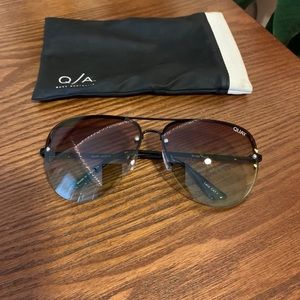 Brand New Quay Australia High Key Mini